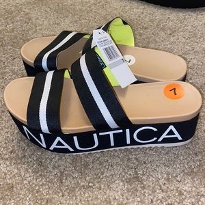 Size 7 Náutica Platform Sandals
